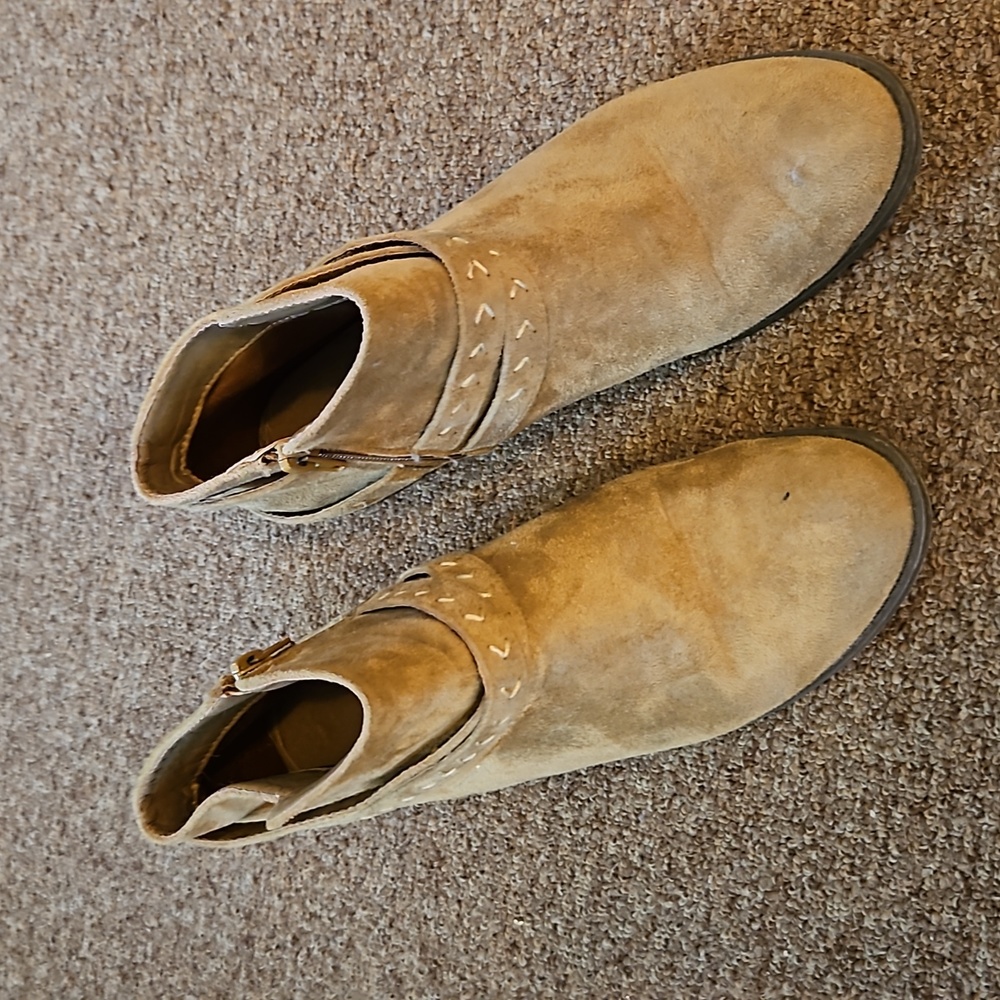 Womens boots